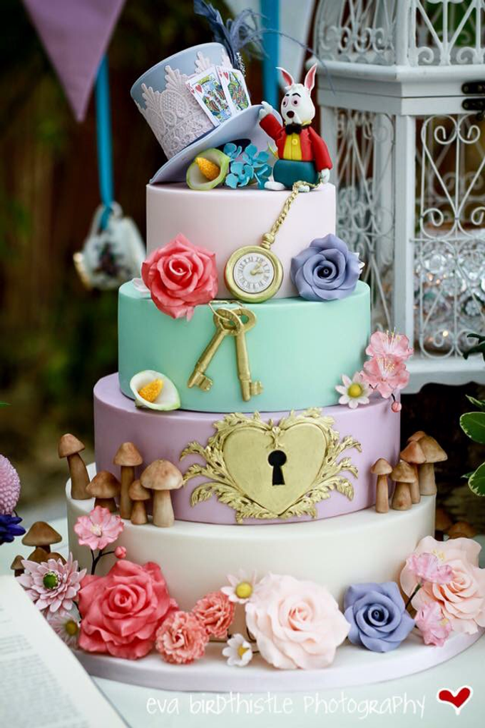Beautiful cakes by A Taste of Decadence by Louise - 007 Beautiful cakes by A Taste of Decadence by Louise - 007