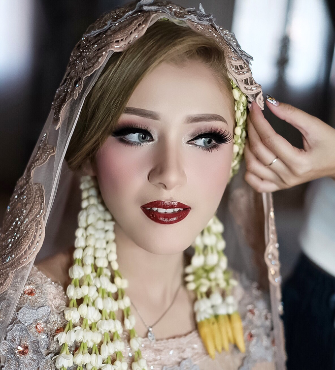 Wedding Hanun & Yusuf by Imel Vilentcia Make Up Artist - 001 Wedding Hanun & Yusuf by Imel Vilentcia Make Up Artist - 001