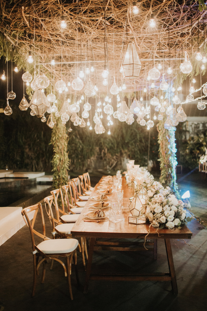 Hendri & Sella Wedding by It's True Wedding Planner and Decoration - 041 Hendri & Sella Wedding by It's True Wedding Planner and Decoration - 041