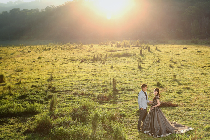Prewedding photo by Henokh Wiranegara by All Seasons Photo - 002 Prewedding photo by Henokh Wiranegara by All Seasons Photo - 002