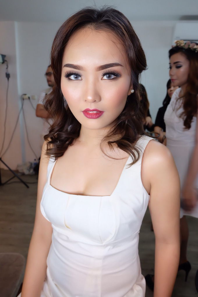 Pre-wedding makeup by Troy Makeup Artist - 014