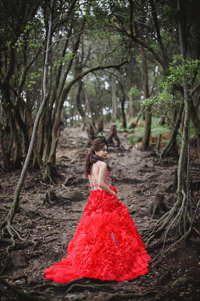 Prewedding Photos of Roby & July by Magdalena Young Bridal - 004 Prewedding Photos of Roby & July by Magdalena Young Bridal - 004