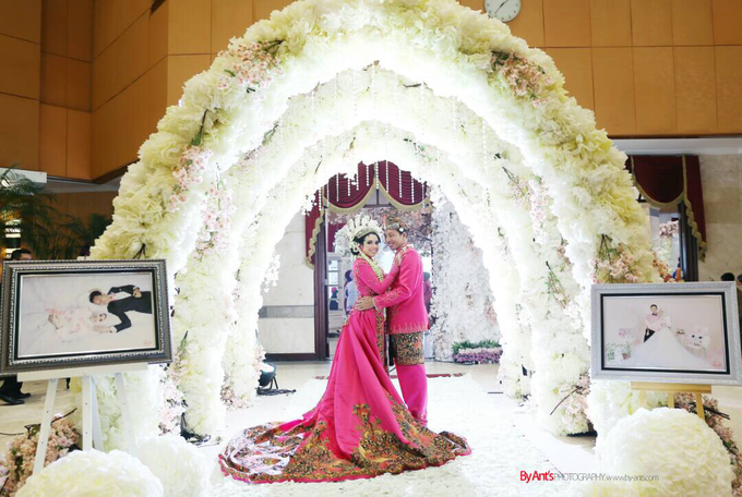 Tanti & arif wedding day  by HEAVEN ENTERTAINMENT - 001