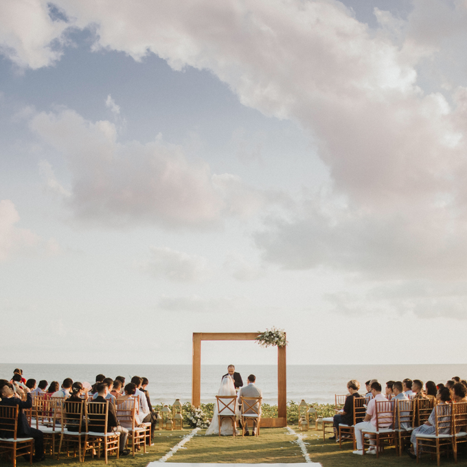 Hendri & Sella Wedding by BALI UNFORGETTABLE WEDDING AND EVENT PLANNER - 040 Hendri & Sella Wedding by BALI UNFORGETTABLE WEDDING AND EVENT PLANNER - 040