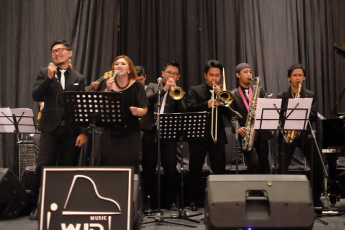 W.ID Music Exp : Espresso (Big Band)  by W.ID Music Experience - 036