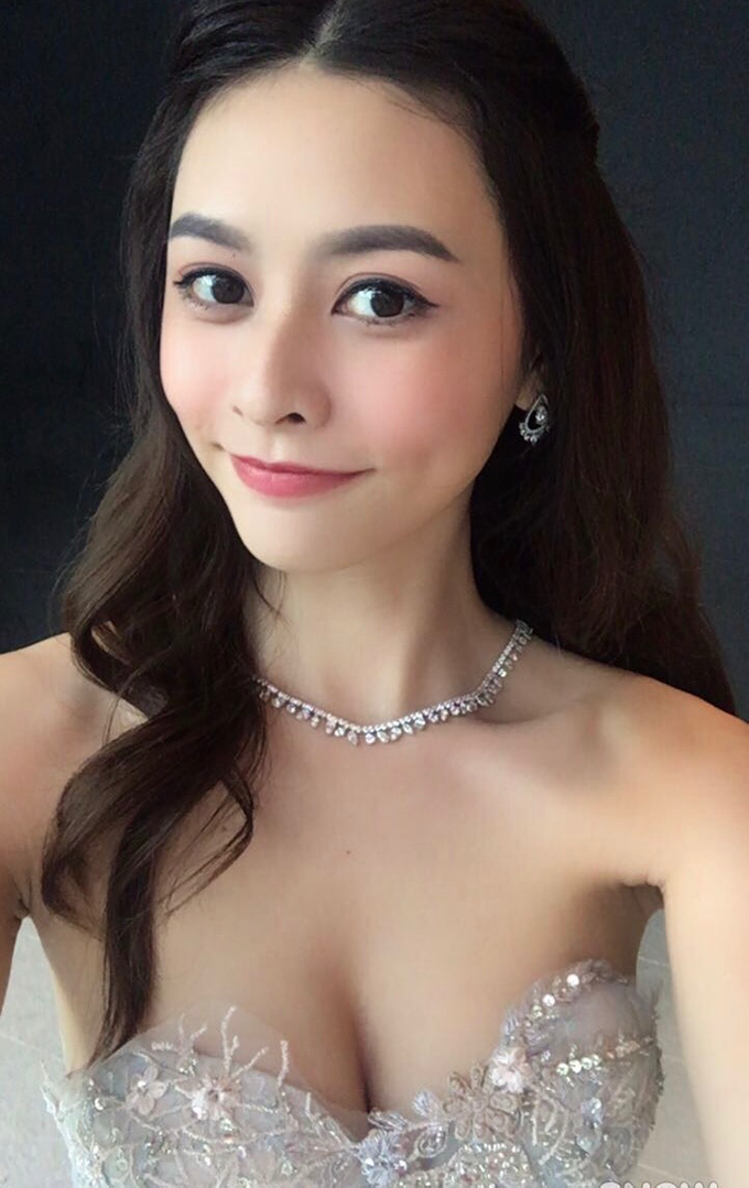 HE YINGYING by MAKEUP ENTOURAGE - 002 HE YINGYING by MAKEUP ENTOURAGE - 002