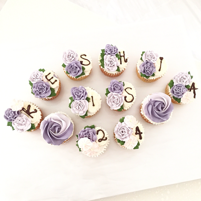 Floral cupcakes by The Rosette Co - 014 Floral cupcakes by The Rosette Co - 014
