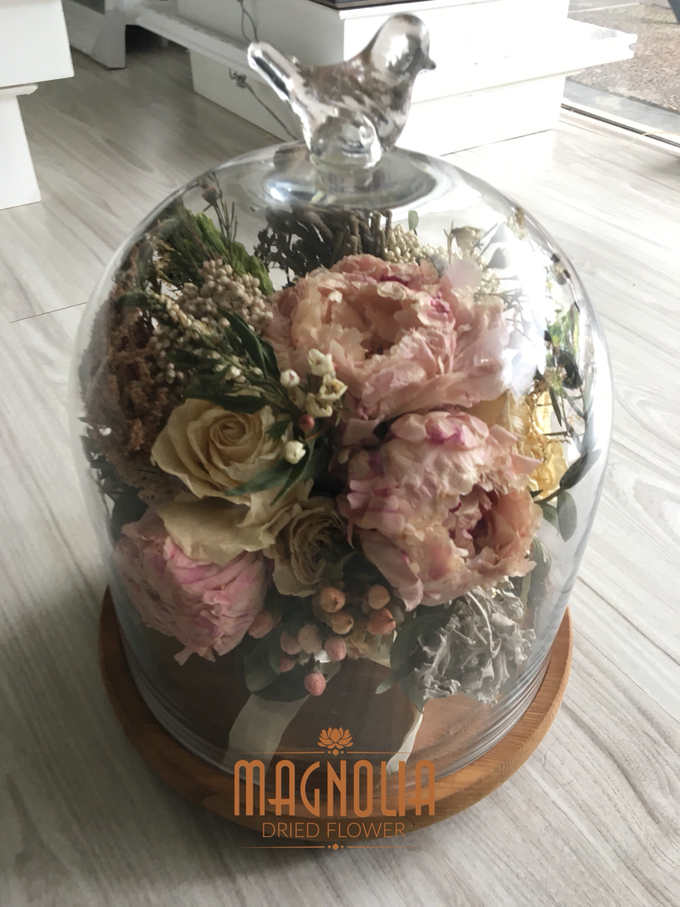 Glass Dome Dried Flower by Magnolia Dried Flower