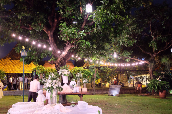 Rustic Wedding Puspa & Ernanda 24 Sept 16 by Mutiara Garuda Catering - 006 Rustic Wedding Puspa & Ernanda 24 Sept 16 by Mutiara Garuda Catering - 006