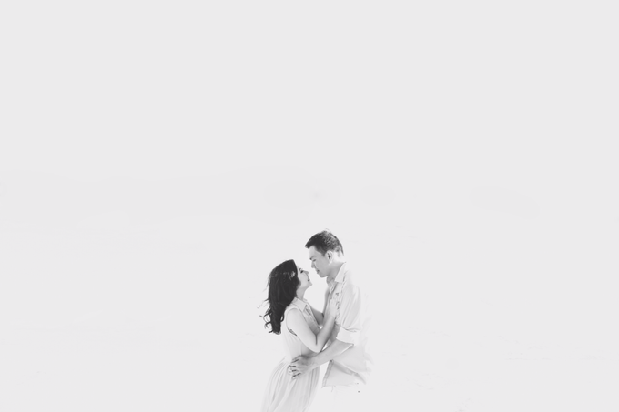 Prewedding photo by Henokh Wiranegara by All Seasons Photo - 006 Prewedding photo by Henokh Wiranegara by All Seasons Photo - 006