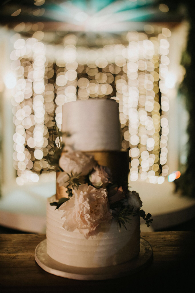 Hendri & Sella Wedding by BALI UNFORGETTABLE WEDDING AND EVENT PLANNER - 029 Hendri & Sella Wedding by BALI UNFORGETTABLE WEDDING AND EVENT PLANNER - 029