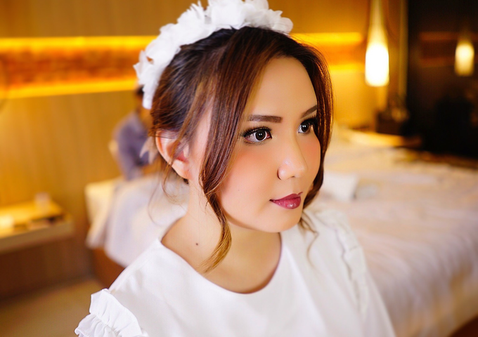 Brushed by Eka Amanda by Brushed by Eka Amanda - 003 Brushed by Eka Amanda by Brushed by Eka Amanda - 003