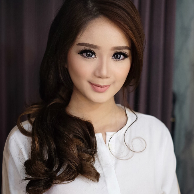Ms Nora by Imel Vilentcia Make Up Artist - 003 Ms Nora by Imel Vilentcia Make Up Artist - 003