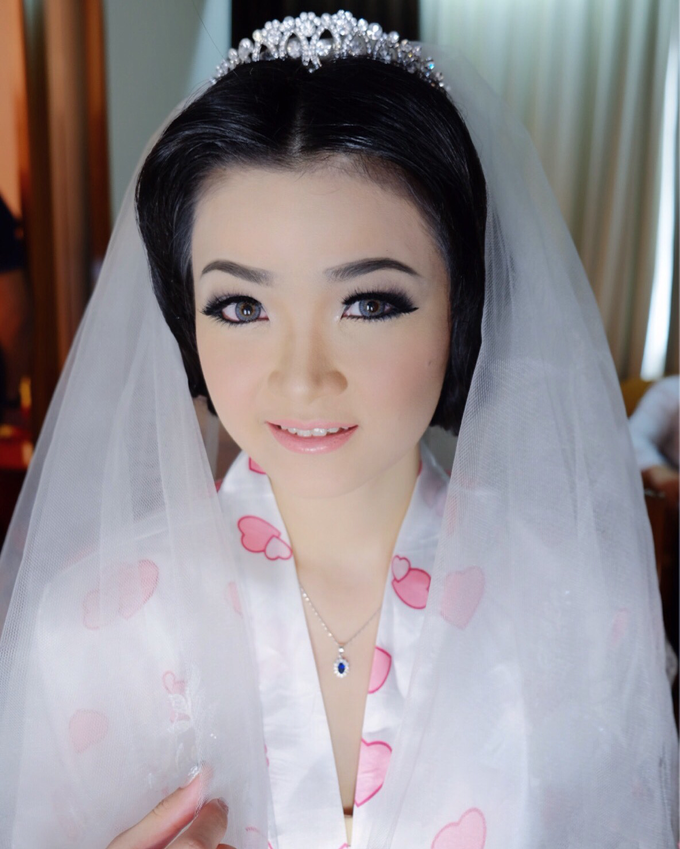 Wedding of Ronald and Dr. Mery by Vidi Daniel Makeup Artist - 003 Wedding of Ronald and Dr. Mery by Vidi Daniel Makeup Artist - 003