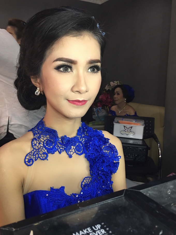 Party makeup by AyuAbriyantimakeupartist - 034 Party makeup by AyuAbriyantimakeupartist - 034
