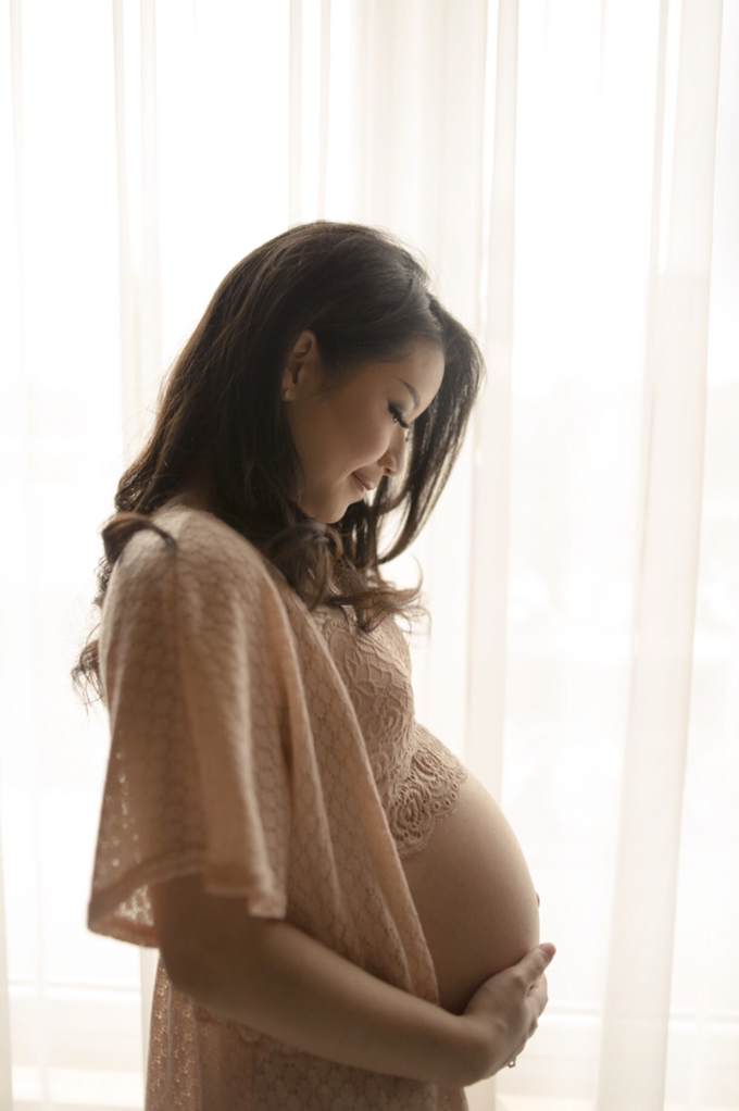 Maternity shoot by Tirza Vania - 001