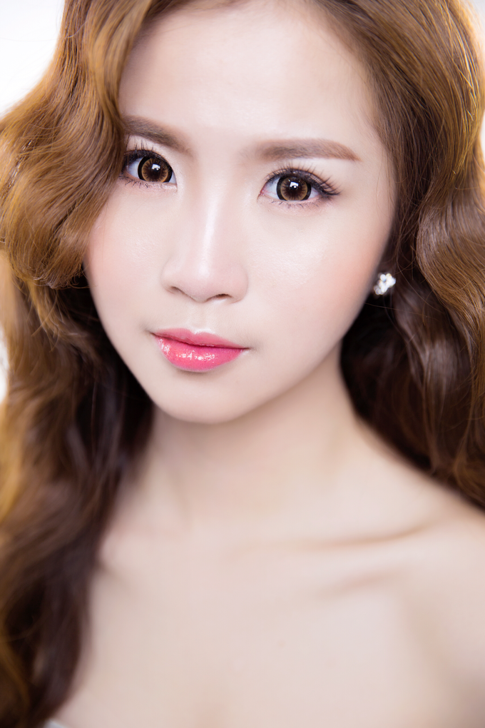 Korean Bridal Make Up And Hairstyling By Amanda Cheong Make Up