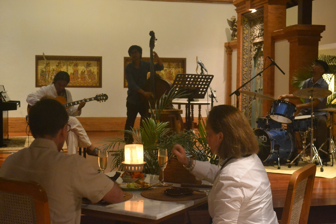 Bali Bossa Jazz Quartet for Dinner & Wedding by BALI LIVE ENTERTAINMENT - 002 Bali Bossa Jazz Quartet for Dinner & Wedding by BALI LIVE ENTERTAINMENT - 002