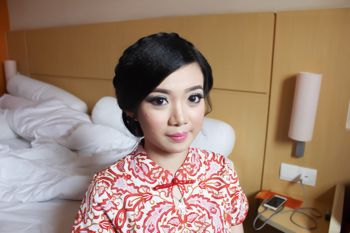 Makeup wisuda by Sherlyn Nevrita Professional Makeup Artist - 001