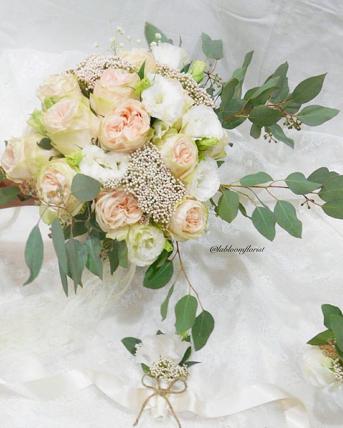 May Bridal Bouquets by La Bloom Florist - 018 May Bridal Bouquets by La Bloom Florist - 018