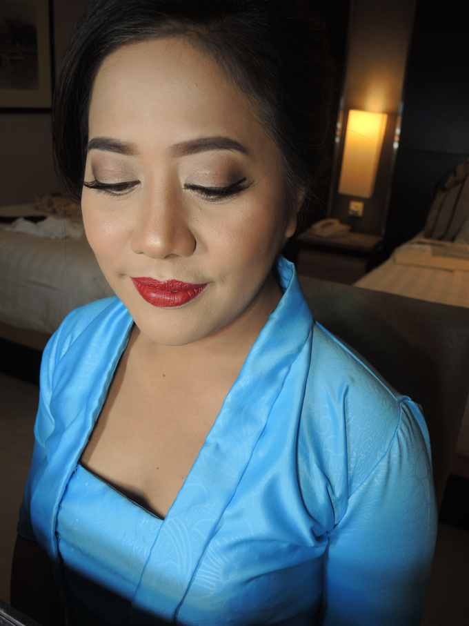 Bridesmaid Makeup 1 by Troy Makeup Artist - 017