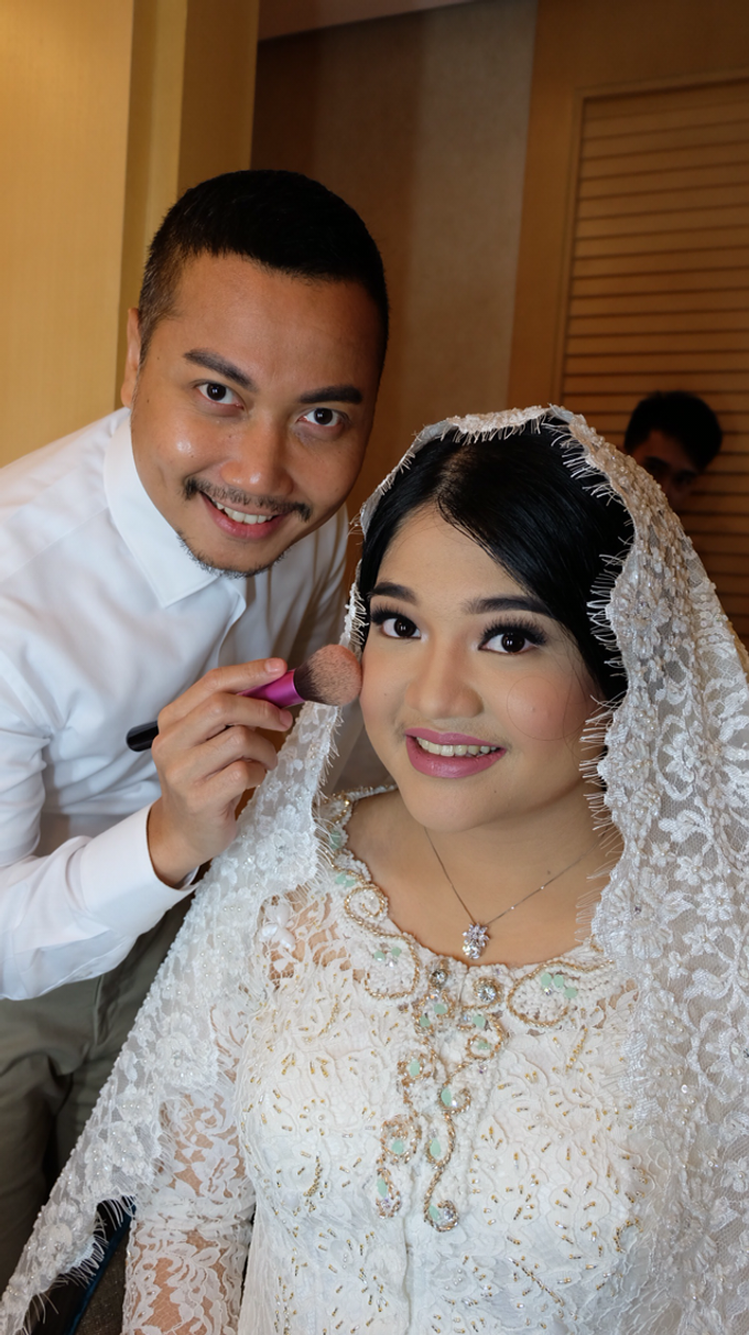 Wedding make up for Tara Rawindra (Javanese Paes& Padang) and Kathya Paramitha (National) by Yoga Septa Make Up Artist - 017 Wedding make up for Tara Rawindra (Javanese Paes& Padang) and Kathya Paramitha (National) by Yoga Septa Make Up Artist - 017