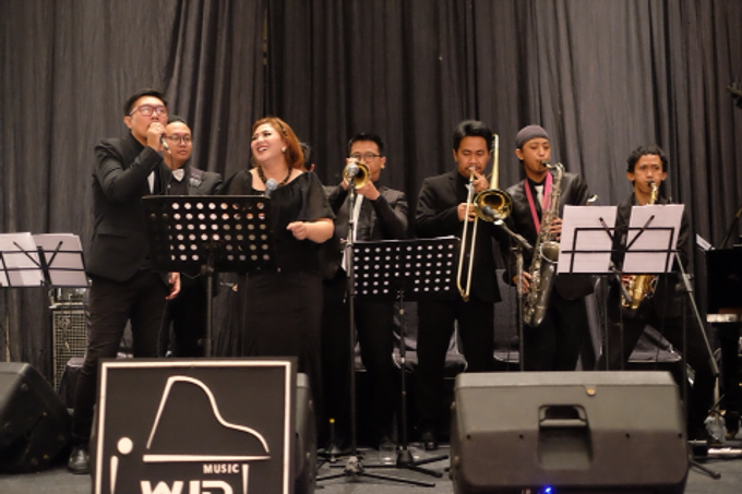 W.ID Music Exp : Espresso (Big Band)  by W.ID Music Experience - 039