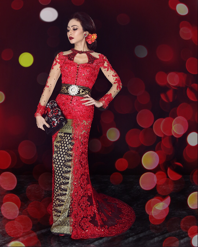 Wedding Kebaya by Berkat Kebaya By Devina Shanti - 045 Wedding Kebaya by Berkat Kebaya By Devina Shanti - 045