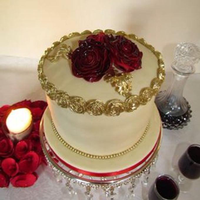 Beautiful cakes by A Taste of Decadence by Louise - 006 Beautiful cakes by A Taste of Decadence by Louise - 006