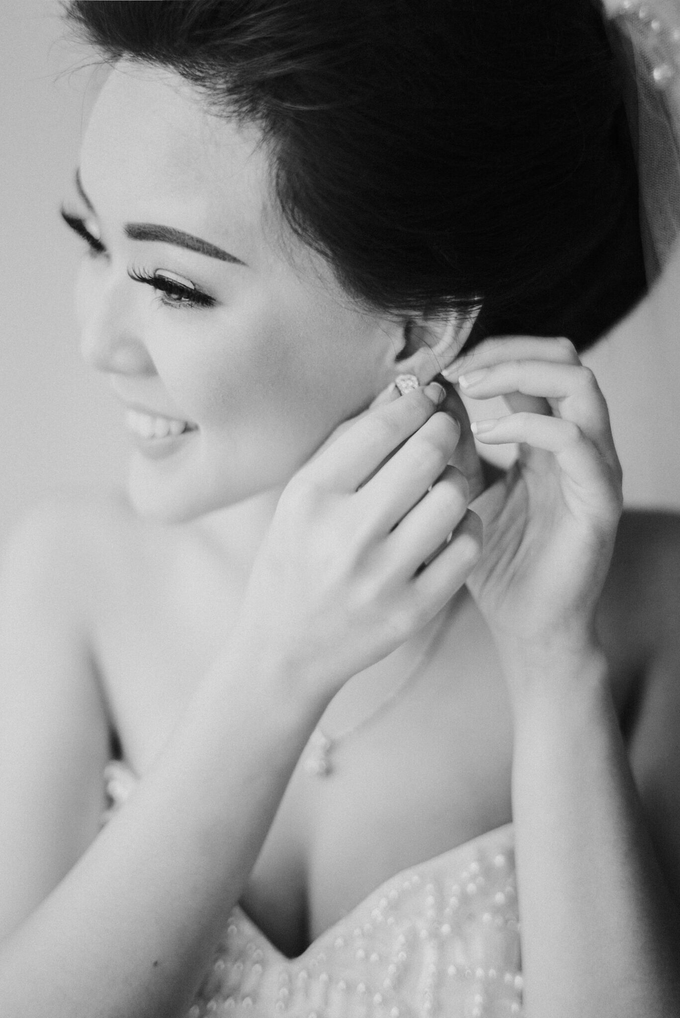 Hendri & Sella Wedding by BALI UNFORGETTABLE WEDDING AND EVENT PLANNER - 005 Hendri & Sella Wedding by BALI UNFORGETTABLE WEDDING AND EVENT PLANNER - 005