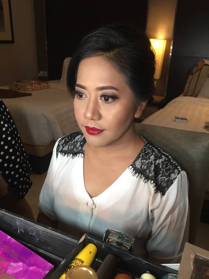 Bridesmaid Makeup 1 by Troy Makeup Artist - 015 Bridesmaid Makeup 1 by Troy Makeup Artist - 015