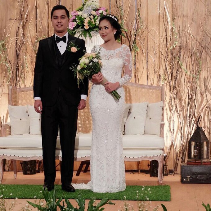 Sarah & Dedi wedding by Ivory.Studio - 001 Sarah & Dedi wedding by Ivory.Studio - 001