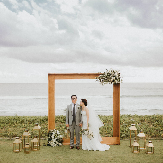 Hendri & Sella Wedding by BALI UNFORGETTABLE WEDDING AND EVENT PLANNER - 016 Hendri & Sella Wedding by BALI UNFORGETTABLE WEDDING AND EVENT PLANNER - 016