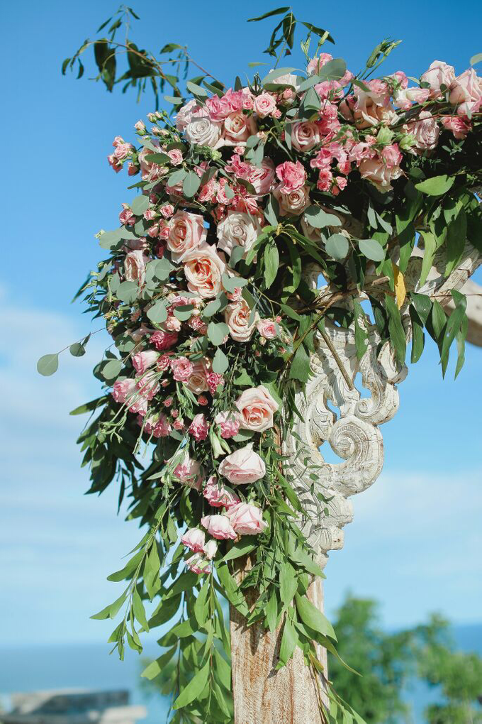 Sisca and Hichem Wedding Decoration by It's True Wedding Planner and Decoration - 009 Sisca and Hichem Wedding Decoration by It's True Wedding Planner and Decoration - 009