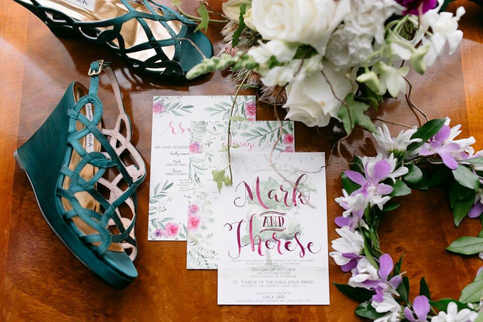 Watercolor and Calligraphy Wedding Invitations by First of April - 014 Watercolor and Calligraphy Wedding Invitations by First of April - 014