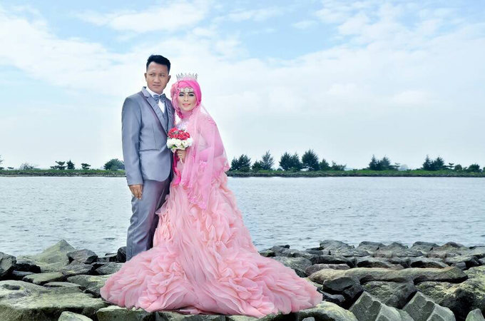 Prewedding miss ulfa& mr tian by Annisa Dama makeup artis - 010