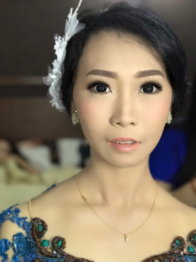 Graduation by AyuAbriyantimakeupartist - 016