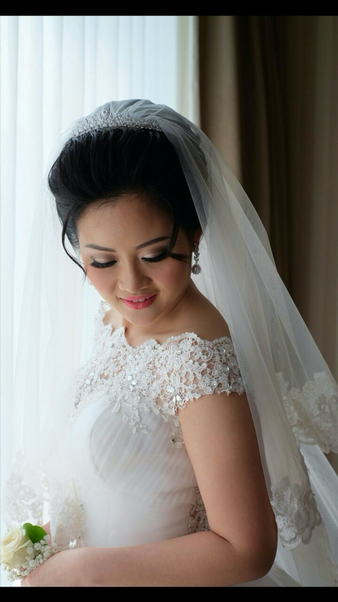 bride to be bridal boutique