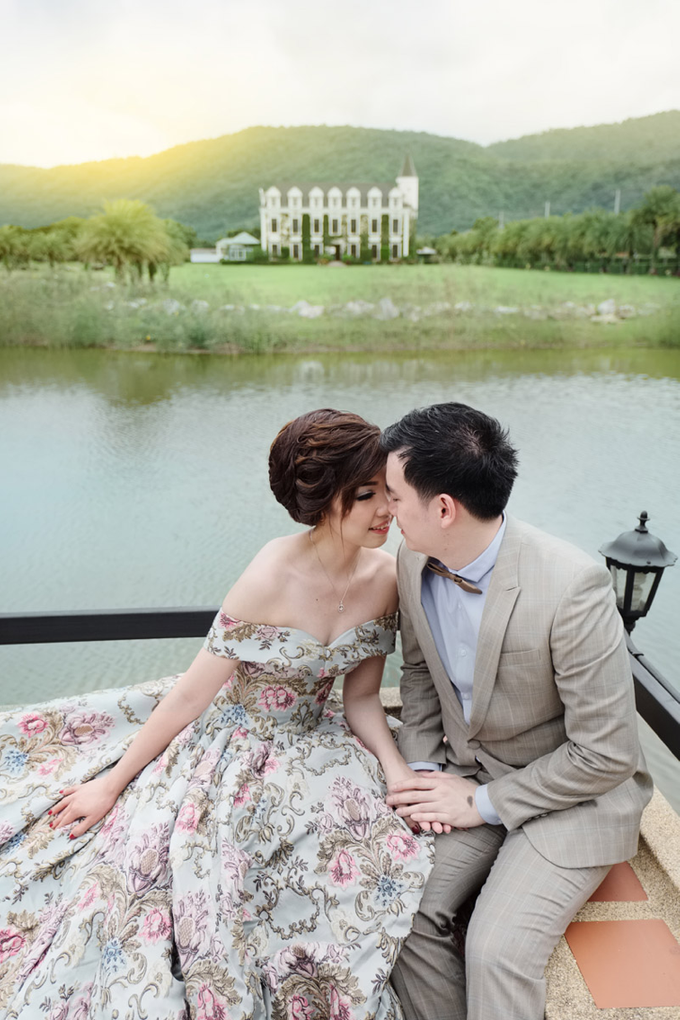 To Love & To Hold by HOUSE OF PHOTOGRAPHERS - 011 To Love & To Hold by HOUSE OF PHOTOGRAPHERS - 011