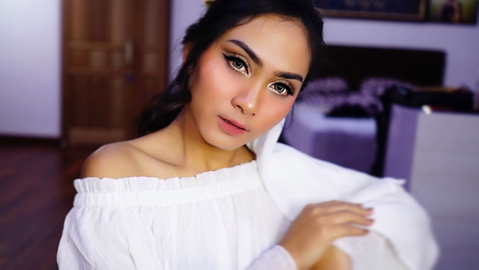 Brushed by Eka Amanda by Brushed by Eka Amanda - 010 Brushed by Eka Amanda by Brushed by Eka Amanda - 010