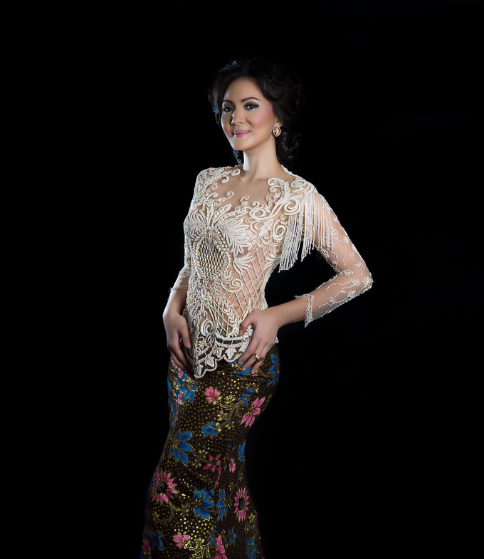 Wedding Kebaya by Berkat Kebaya By Devina Shanti - 028