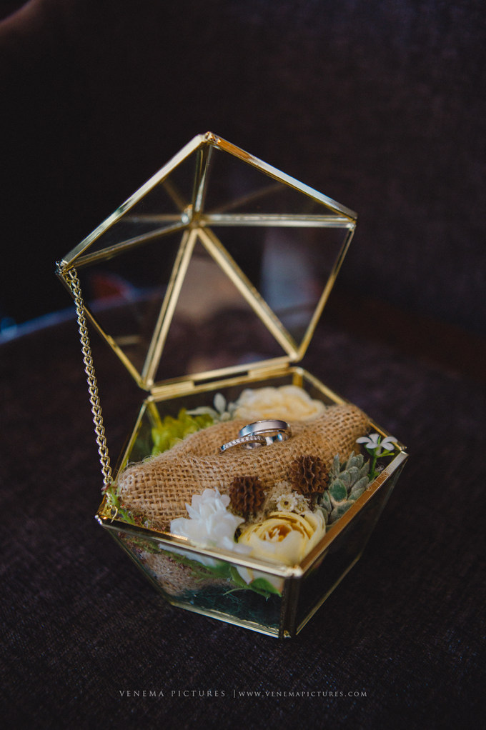 Bali Wedding : Acha & Andy Holy Matrimony by Corilux Art Decoration Florist - 013