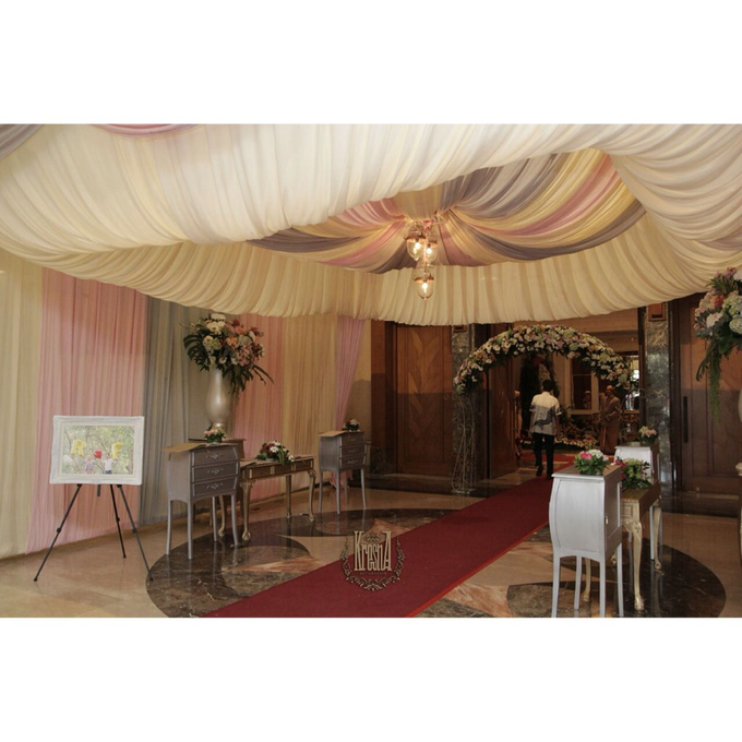 Dekorasi by Kresna Decoration - 040 Dekorasi by Kresna Decoration - 040