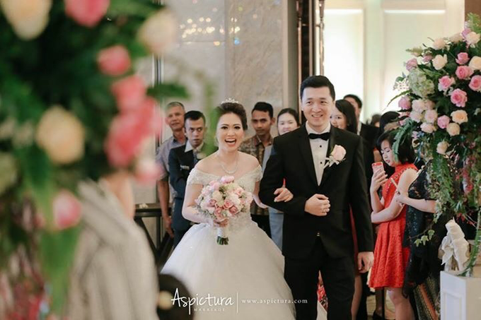 Wedding Day Michael and Dian by de_Puzzle Event Management - 029