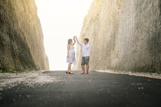 Prewedding in bali from Eka + Tari by Bali Moments Photography - 028