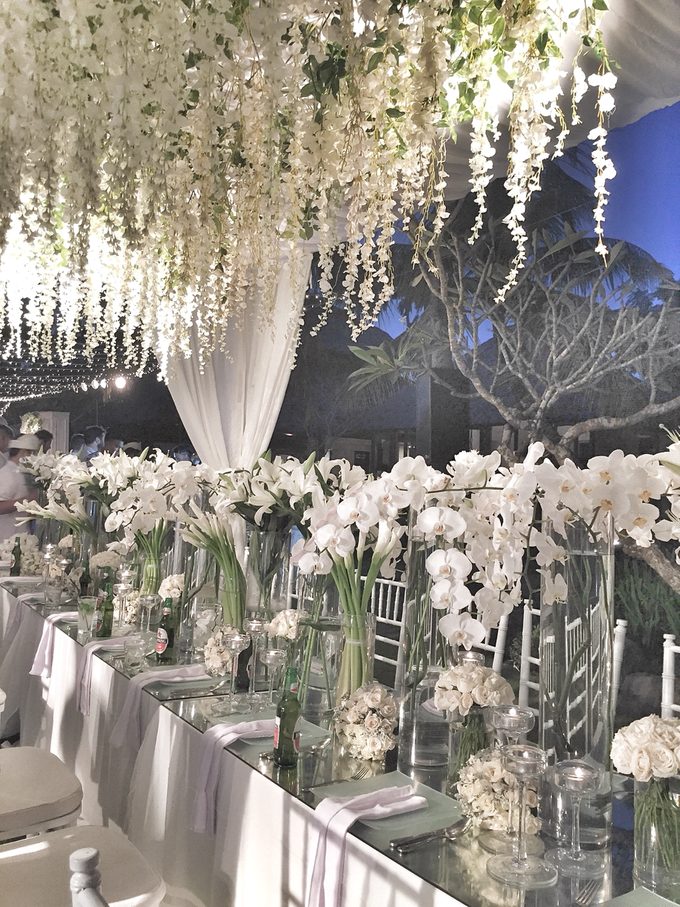 White wedding in starry light by Bali Signature - 002