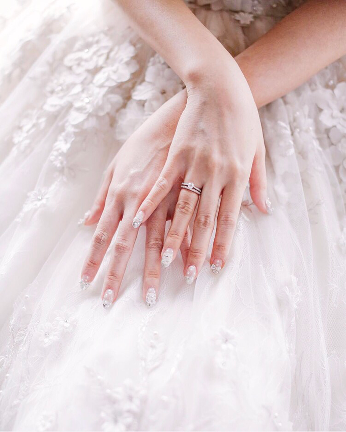 Vintage Wedding : Yura & Vanessa Espousal by Elsie Chrysila Brides - 001