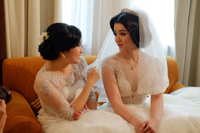 Wedding of Ronald and Dr. Mery by Vidi Daniel Makeup Artist - 013 Wedding of Ronald and Dr. Mery by Vidi Daniel Makeup Artist - 013