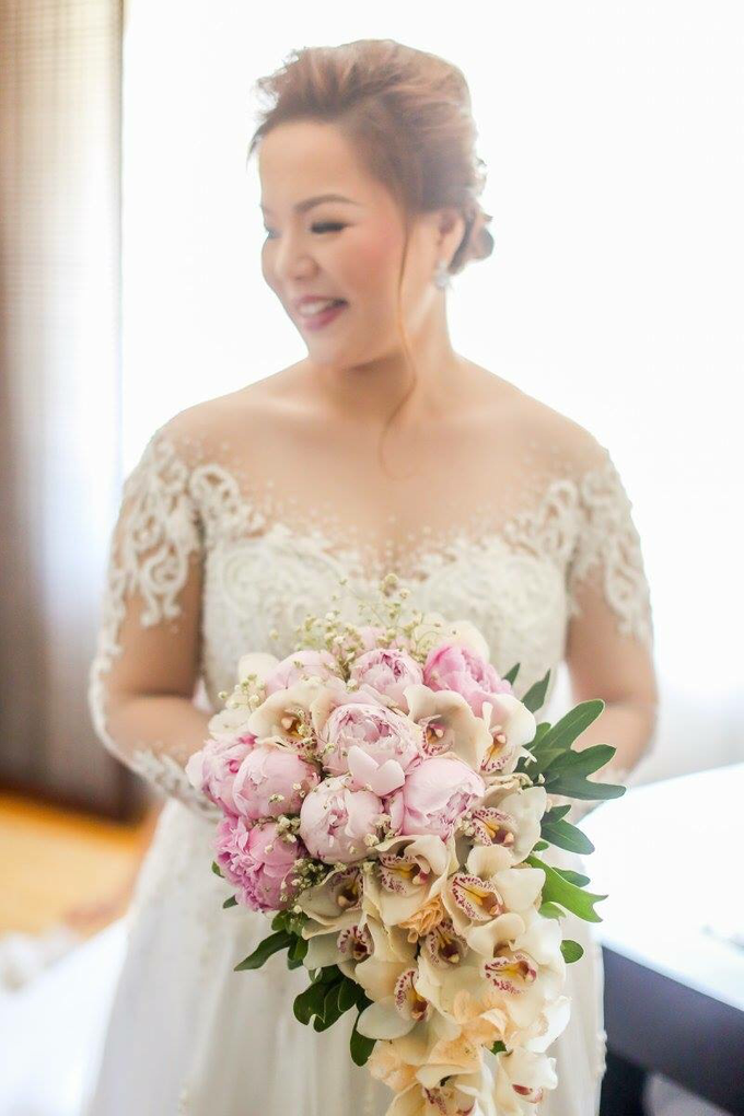 Bouquet of Flowers by Abhie Tan of Natural Art Works by Natural Art Flowers and Decors - 026 Bouquet of Flowers by Abhie Tan of Natural Art Works by Natural Art Flowers and Decors - 026