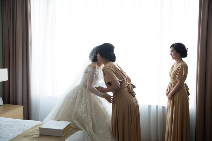 JASON & STEFANI • Glam Champagne by MALVA Bridesmaids - 007 JASON & STEFANI • Glam Champagne by MALVA Bridesmaids - 007